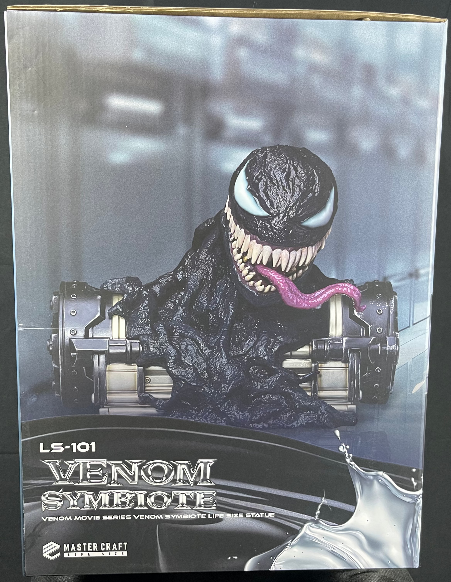 Beast Kingdom Marvel LS-101 Venom Movie Series Venom Symbiote Life Size Statue