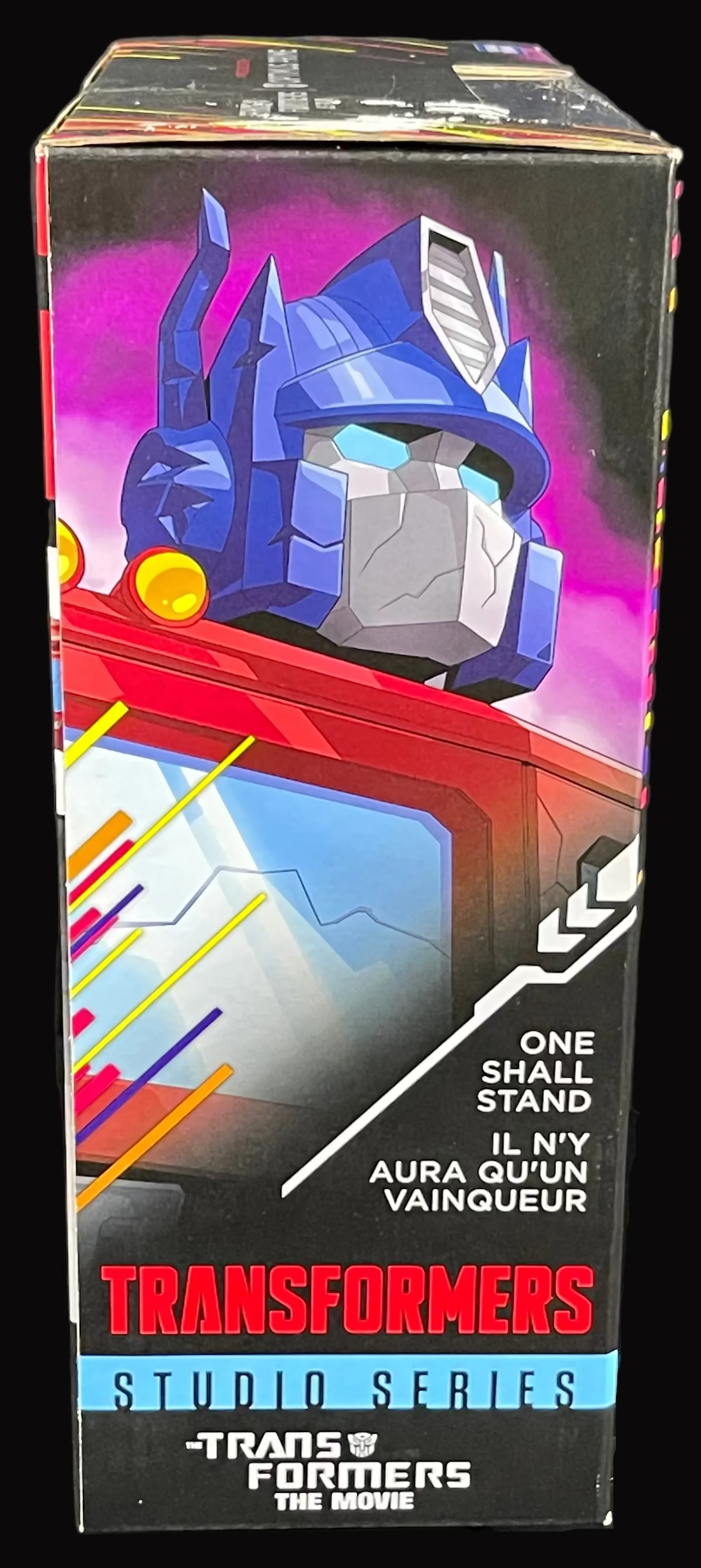 Transformers Studio Series MTMTE Collection Transformers OPTIMUS PRIME IN HAND Damaged Box