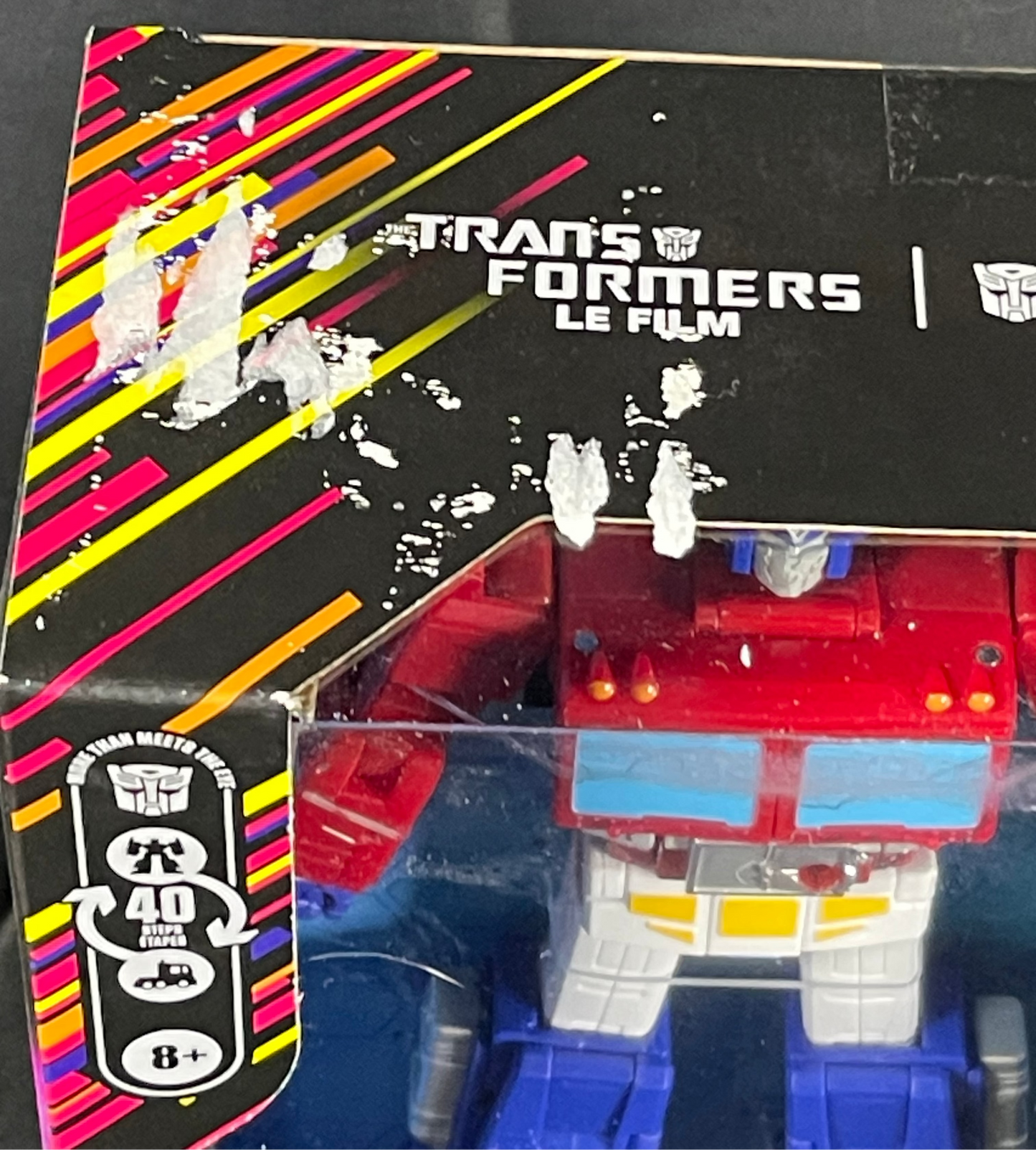 Transformers Studio Series MTMTE Collection Transformers OPTIMUS PRIME IN HAND Damaged Box