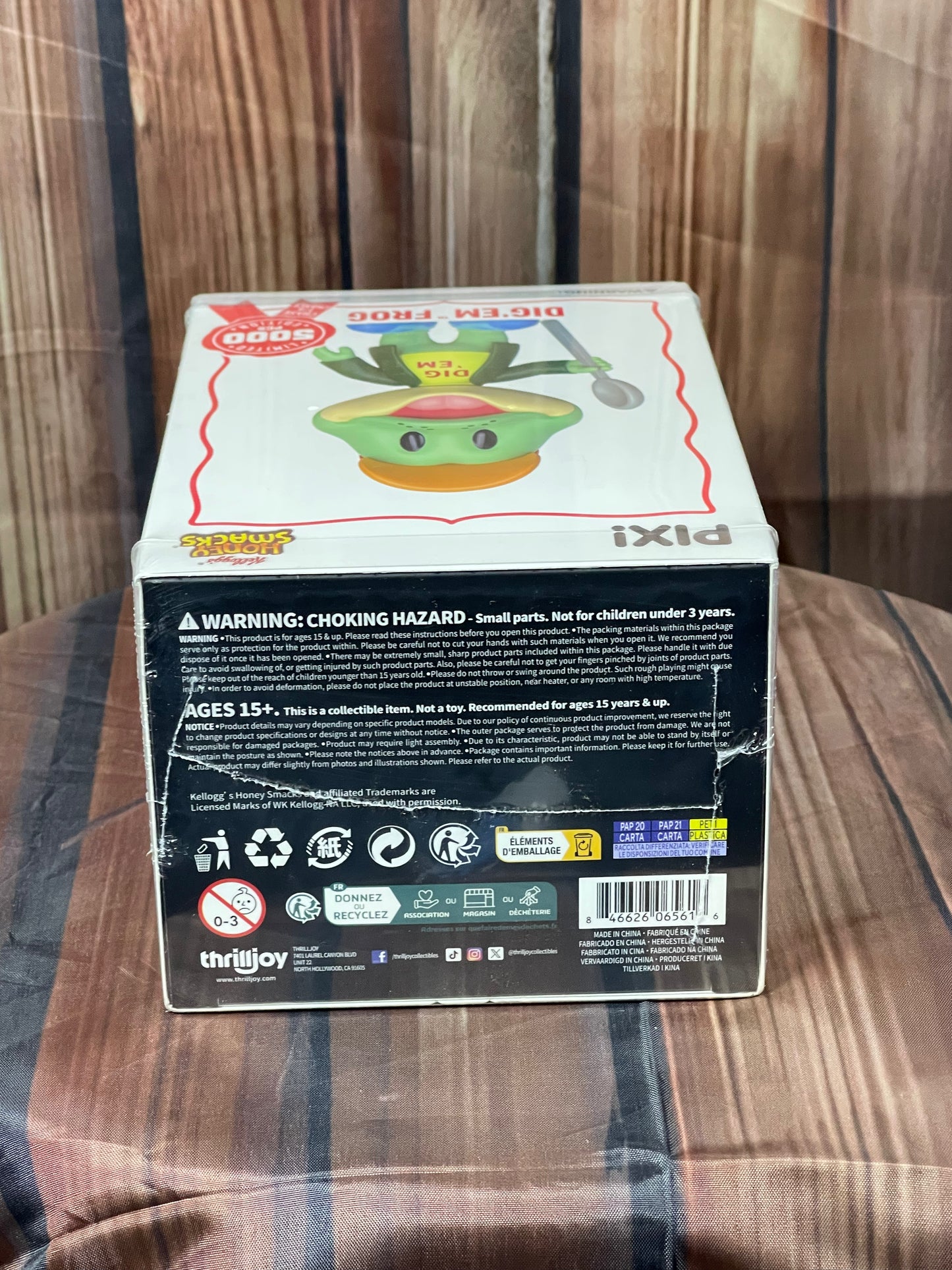 ThrillJoy Honey Smacks Dig Em Frog Corporate Mascot Pix! Vinyl Figure LE5000 Sealed Random Chase