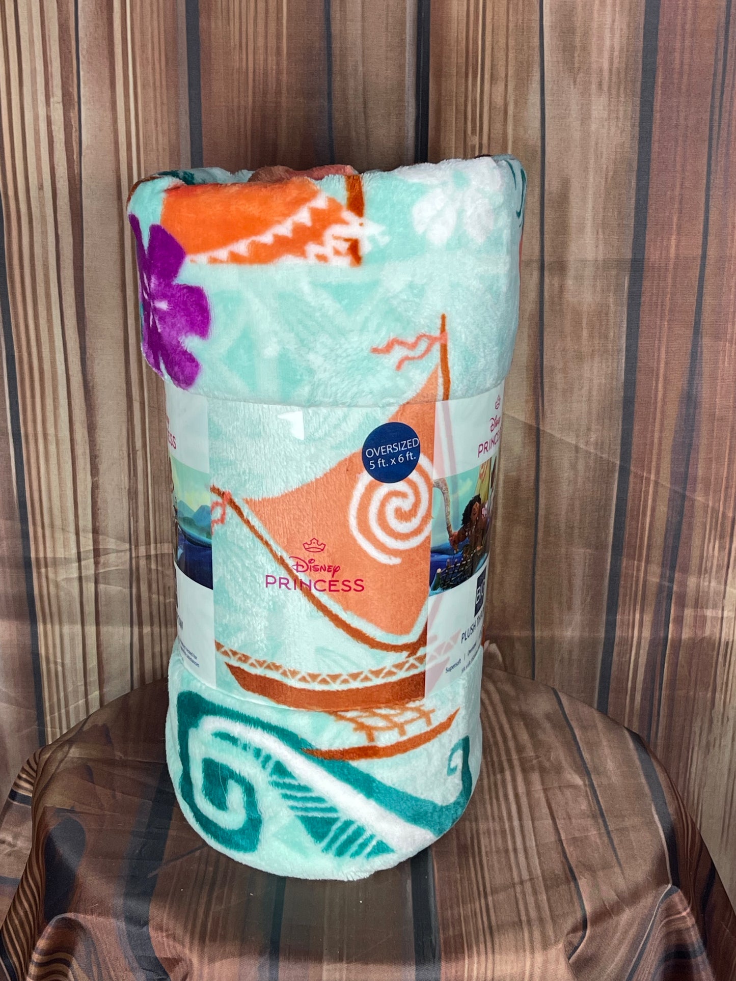 Moana Disney's Oversized 5ft x 6ft Supersoft Printed Plush Throw by The Big One