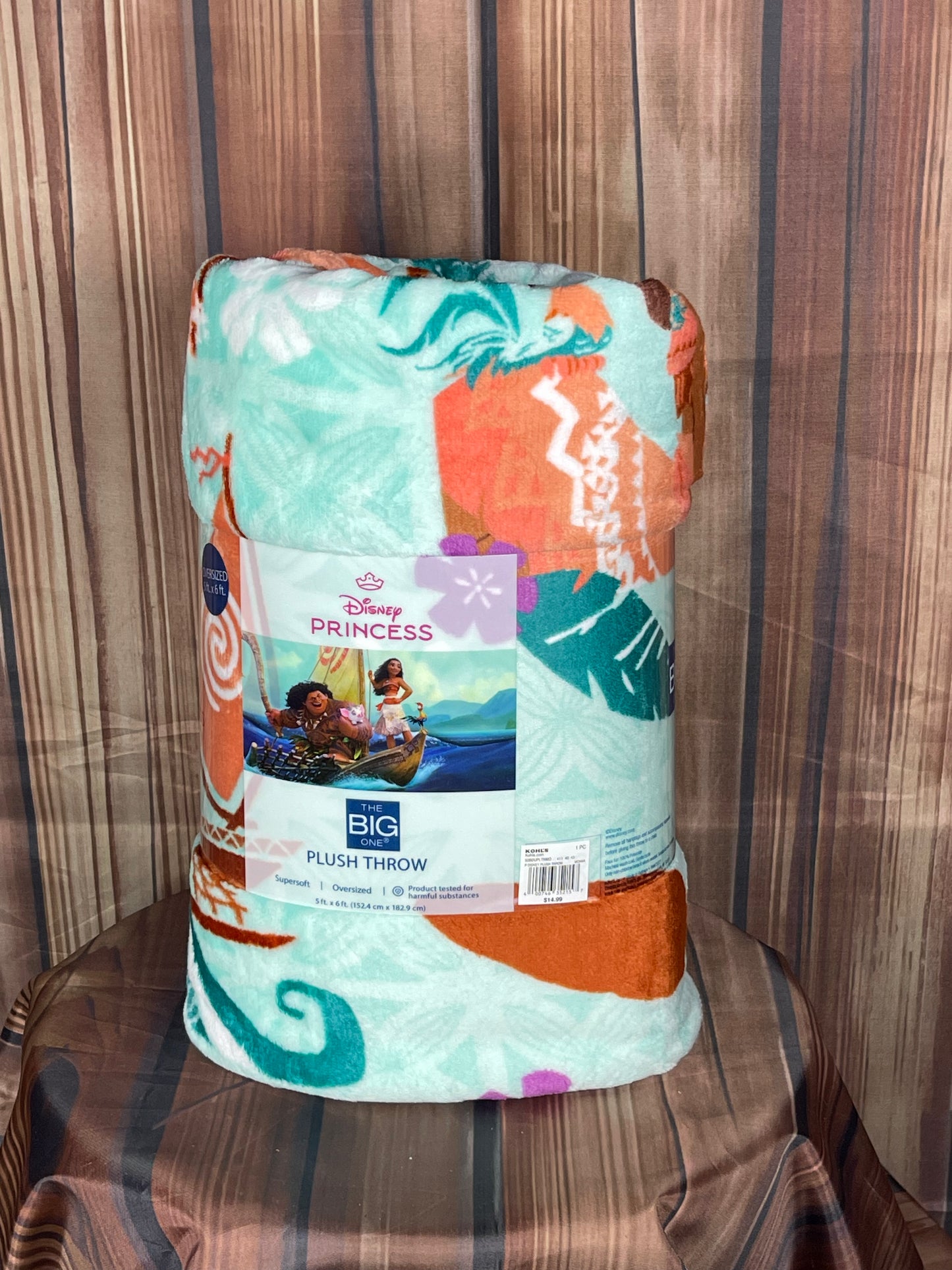 Moana Disney's Oversized 5ft x 6ft Supersoft Printed Plush Throw by The Big One