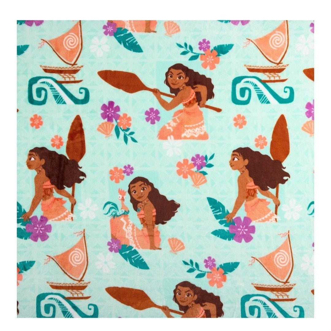Moana Disney's Oversized 5ft x 6ft Supersoft Printed Plush Throw by The Big One